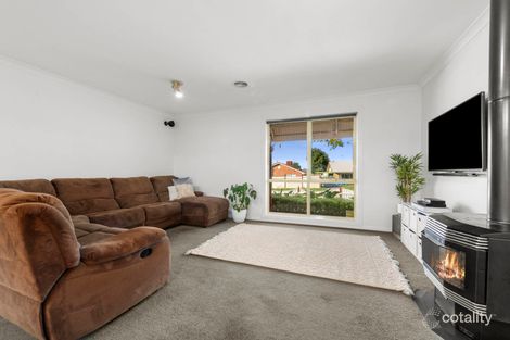 Property photo of 14 Kindale Court Highton VIC 3216