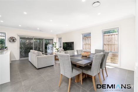 Property photo of 6 Sheather Place Moorebank NSW 2170