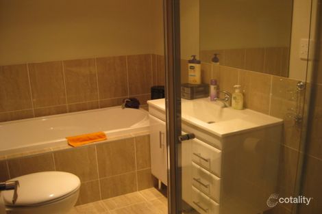 Property photo of 2/4 Pinetree Place Ashtonfield NSW 2323