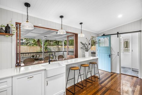 Property photo of 57 Uplands Terrace Wynnum QLD 4178