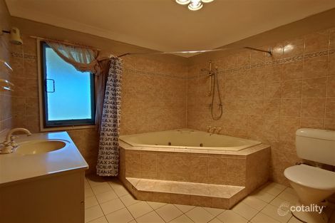 Property photo of 28 Idriess Crescent Blackett NSW 2770