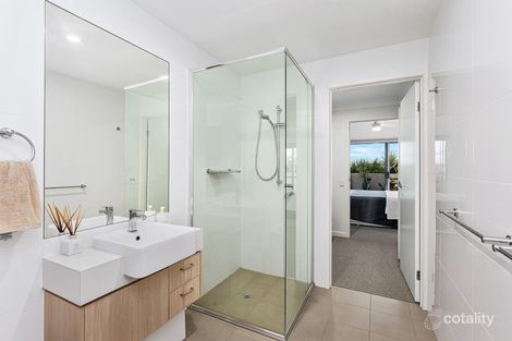 Property photo of 32/67 Regatta Boulevard Birtinya QLD 4575