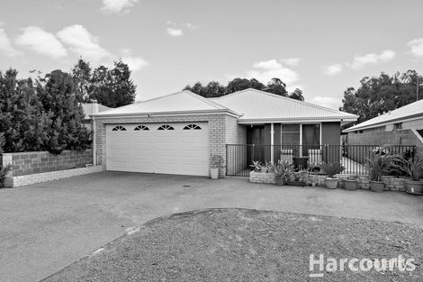 Property photo of 5 Willow Gardens South Yunderup WA 6208