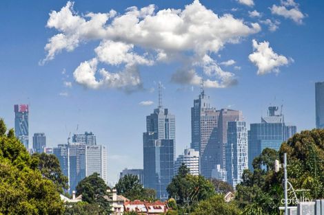 Property photo of 16/235-237 Riversdale Road Hawthorn East VIC 3123