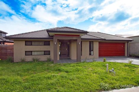 Property photo of 28 Bronson Circuit Cranbourne North VIC 3977