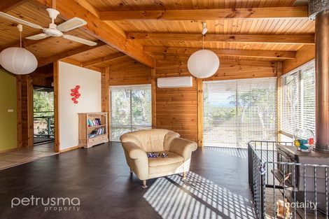 Property photo of 30 Golden Grove Drive Blackmans Bay TAS 7052