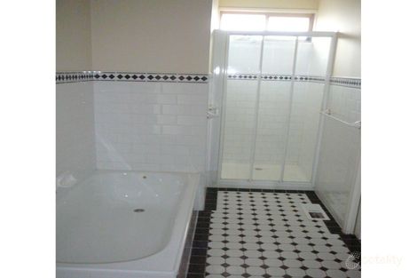 Property photo of 2A Herbert Street Pascoe Vale VIC 3044