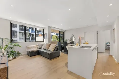 202/66 Glencoe St, Sutherland, NSW 2232