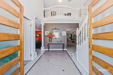 Property photo of 107 Cribb Road Carindale QLD 4152