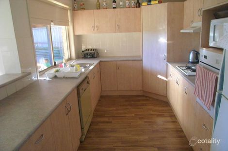 Property photo of 68 Riveroak Drive Mardi NSW 2259