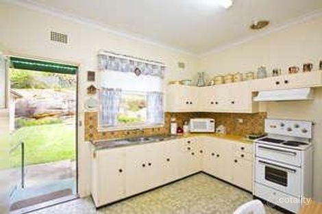 Property photo of 6 Merrilong Avenue Mount Kuring-Gai NSW 2080