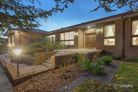 Property photo of 2 Caprice Court Templestowe VIC 3106