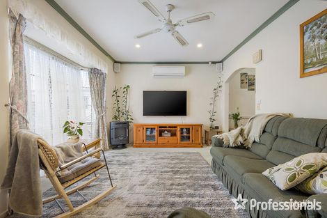 Property photo of 39 Byron Road Kilsyth VIC 3137