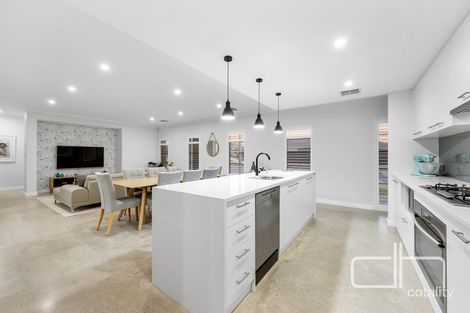 Property photo of 76 Babylon Bend Landsdale WA 6065