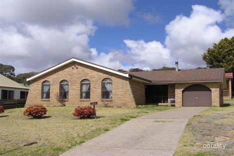 Property photo of 187W Fitzroy Street Walcha NSW 2354