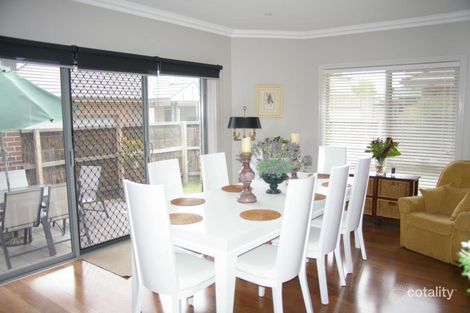 Property photo of 2/8A Howey Street Gisborne VIC 3437