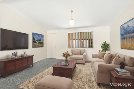 Property photo of 96 Casuarina Crescent Kanahooka NSW 2530