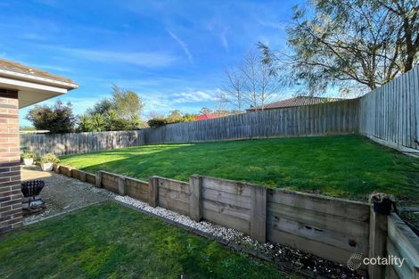 Property photo of 4 Eucalypt Court Drouin VIC 3818
