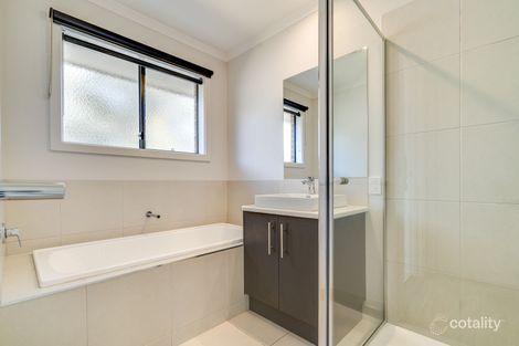 Property photo of 165 Jobs Gully Road Eaglehawk VIC 3556