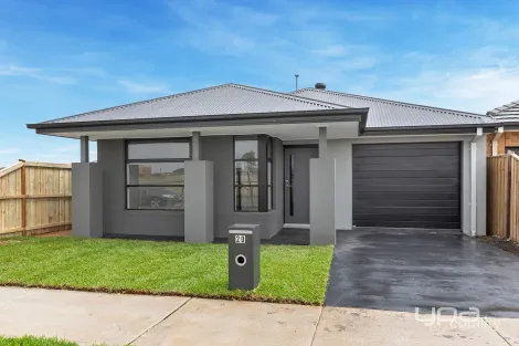 20 Cinnamon Cct, Fraser Rise, VIC 3336