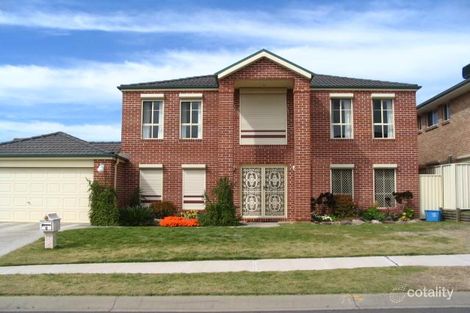 8 Wellesley Pl, Green Valley, NSW 2168