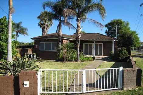 93 Saywell Rd, Macquarie Fields, NSW 2564