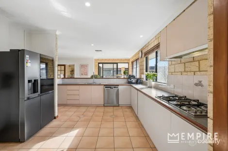 Property photo of 24 Strelitz View Beeliar WA 6164