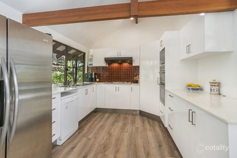 Property photo of 4 Widgee Place Chapel Hill QLD 4069