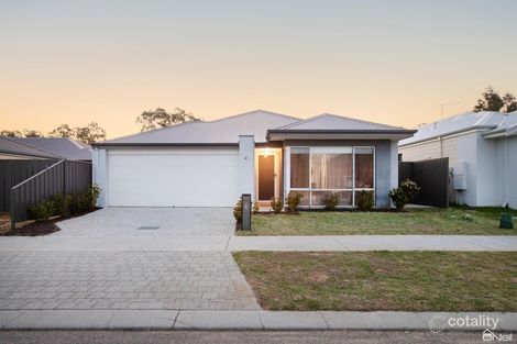 4 Rainier Rd, Hilbert, WA 6112