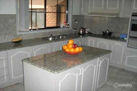 Property photo of 5 Frost Drive Delahey VIC 3037
