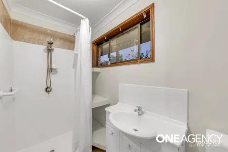 Property photo of 1 Breeza Street Durack QLD 4077