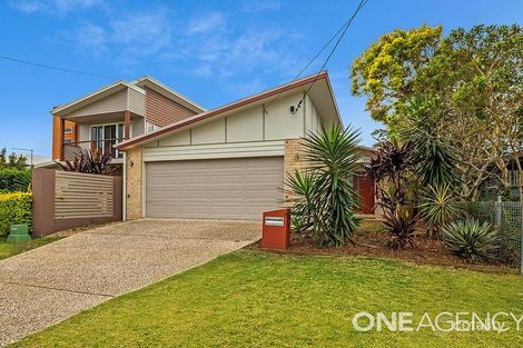 60 Arthur St, Woody Point, QLD 4019