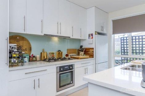 Property photo of 2/35 Baird Street Mulgrave VIC 3170