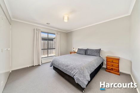 Property photo of 21 Pearl Gibbs Circuit Bonner ACT 2914