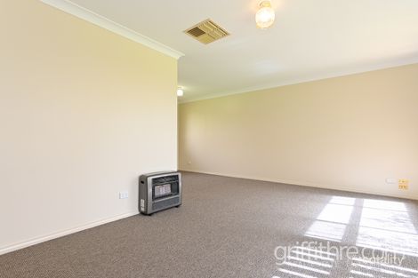Property photo of 14 North Grove Drive Griffith NSW 2680
