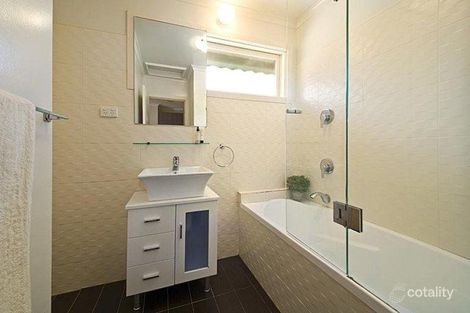 Property photo of 2/24 Murrumbeena Road Murrumbeena VIC 3163
