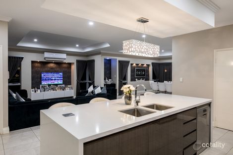 Property photo of 38 Ray Gardiner Vista Tapping WA 6065
