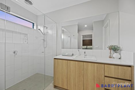 Property photo of 13 Coventry Drive Warragul VIC 3820