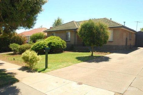 25 Guthrie Rd, Christies Beach, SA 5165