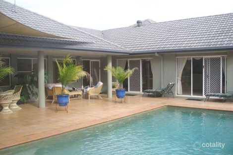 Property photo of 24 Fitzalan Circuit Arundel QLD 4214