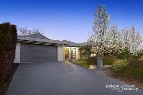 Property photo of 18 Kingston Close Mornington VIC 3931