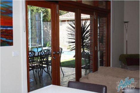 16 Rivoli St, Mentone, VIC 3194