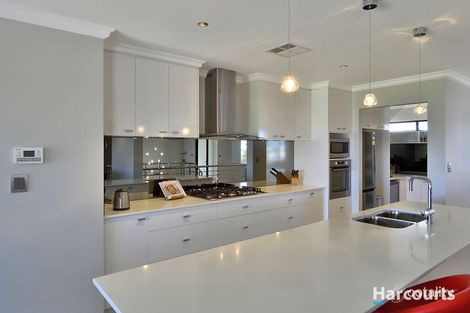 Property photo of 26 Kewarra Bend Secret Harbour WA 6173