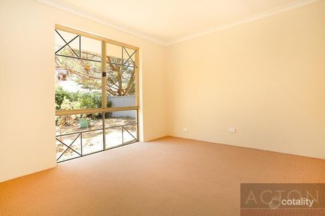 Property photo of 14 Newlyn Way Coodanup WA 6210