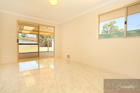 Property photo of 14 Newlyn Way Coodanup WA 6210