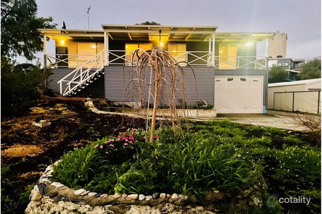 Property photo of 10 Yeoman Place Binningup WA 6233