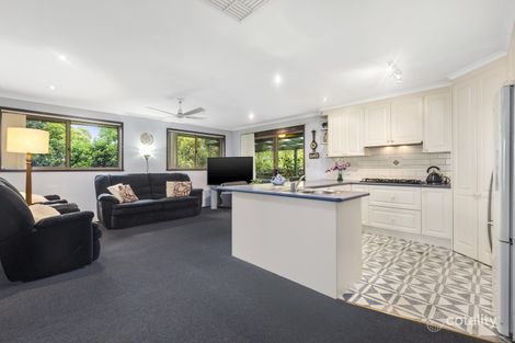 Property photo of 8 Eagle Rise Templestowe Lower VIC 3107