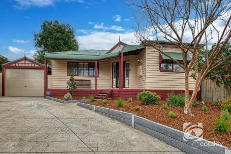 Property photo of 4 Kevin Close Beaconsfield VIC 3807