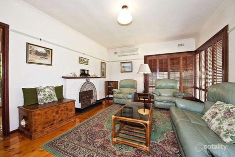 Property photo of 100 Finlayson Street Rosanna VIC 3084