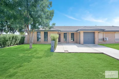 2 Landsborough Cl, Westdale, NSW 2340